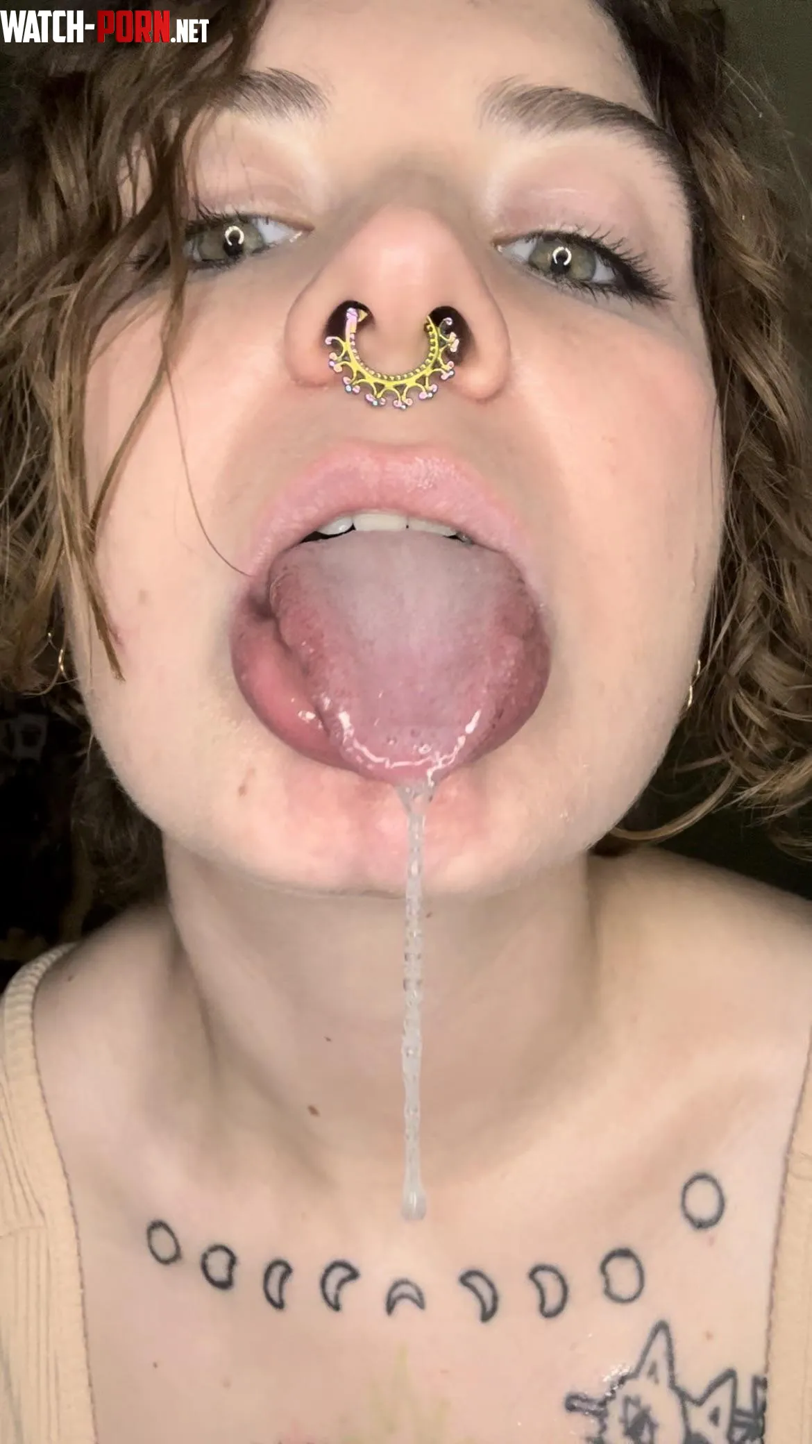 Where will the first drop of my saliva fall by feetyourlick
