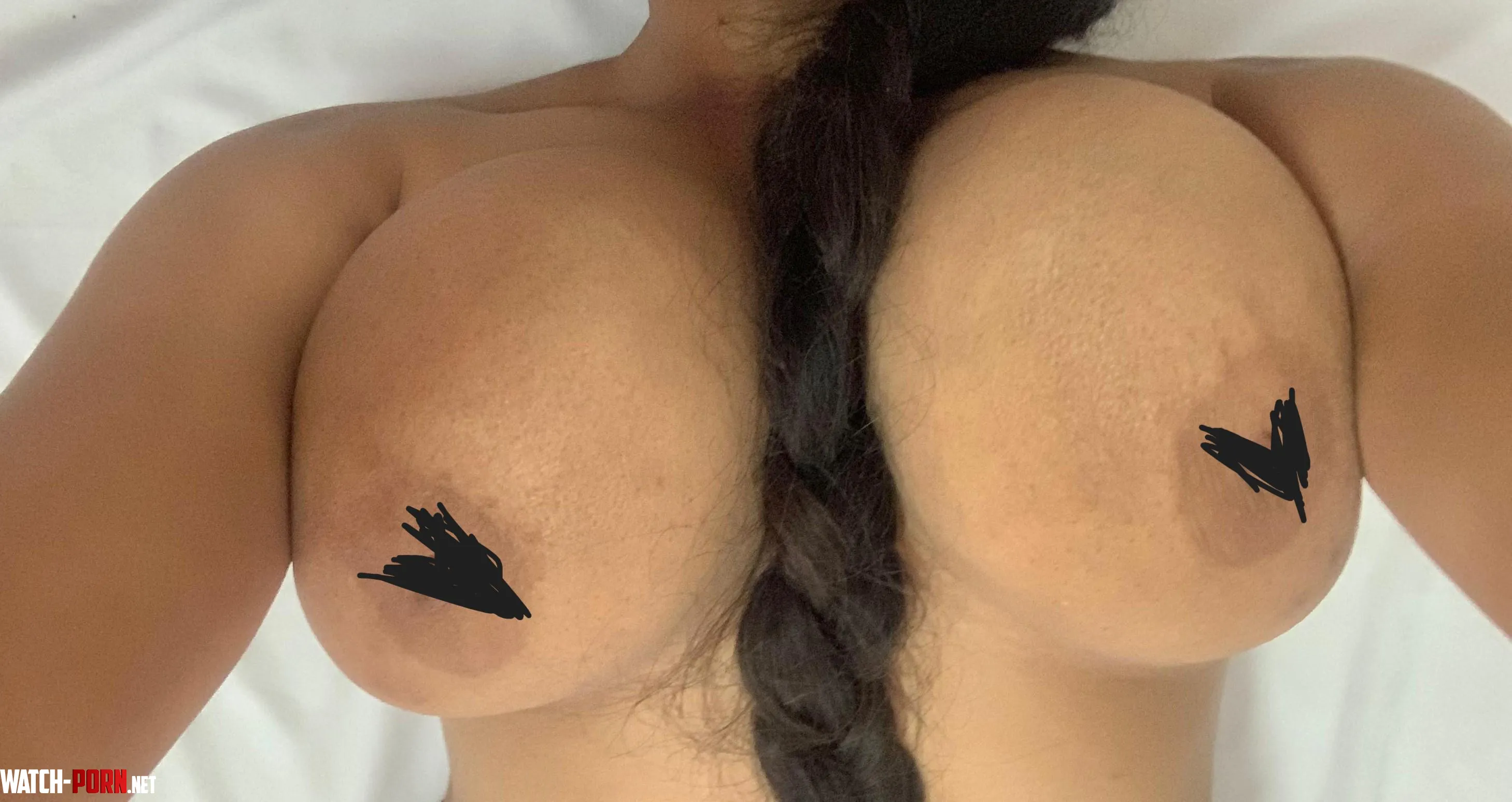 Anybody want a feed  by Watermelon_boobs