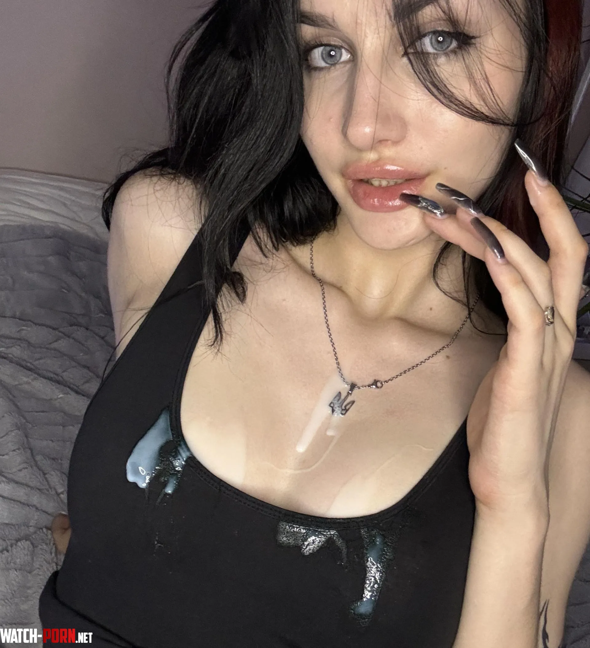 my sexy toenails are waiting for you by PrettyFaceDirtySoul