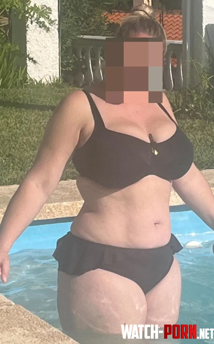 Rate the wife by Any_Connection_6433