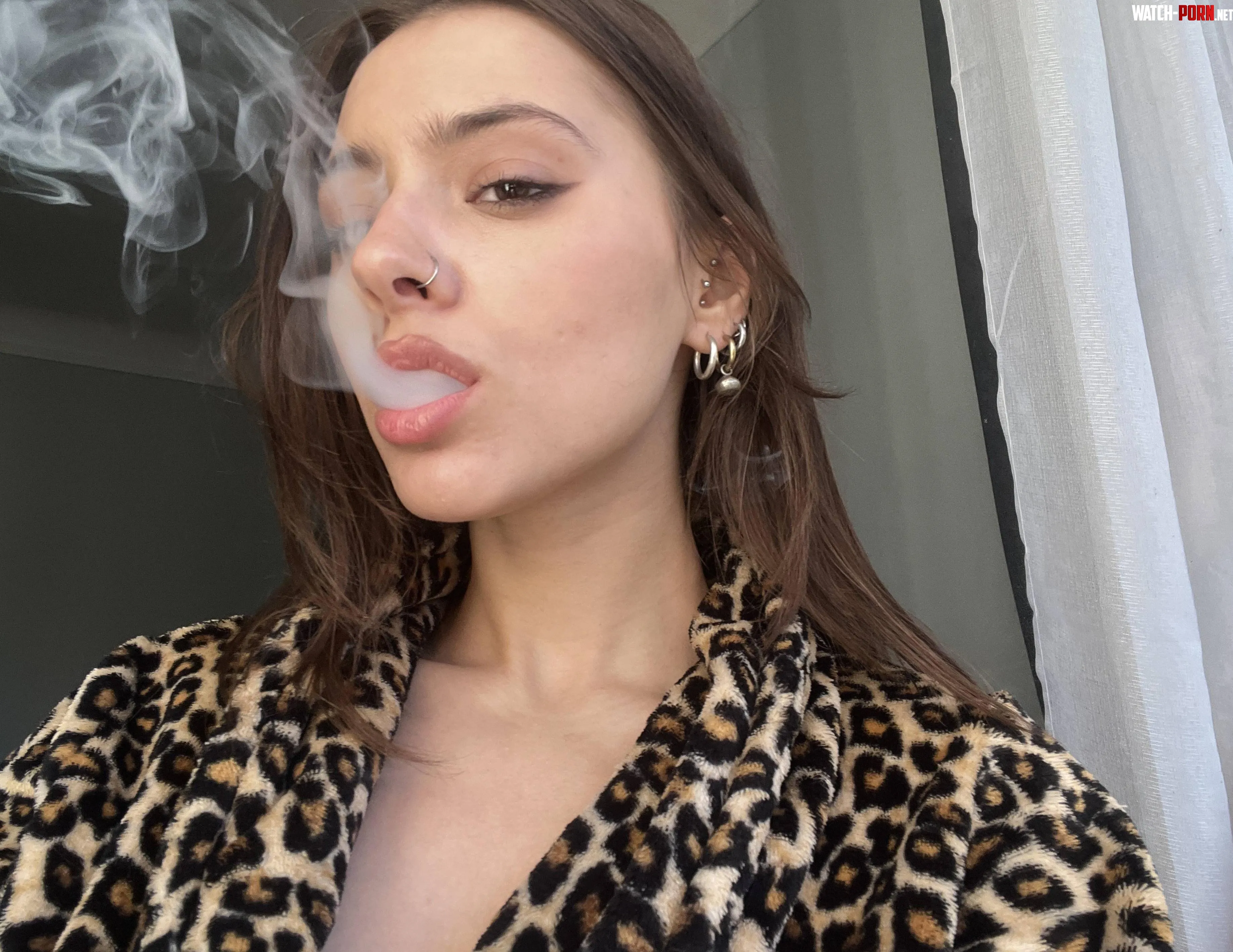 Daddy dont punish me for smoking I might like the punishment by Lovely__Punk