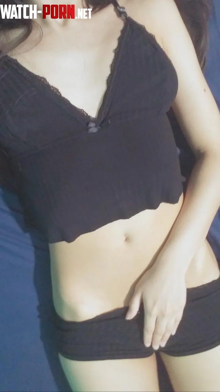 see what you think if I tell you that there is still room for you in my croptop by amhelia