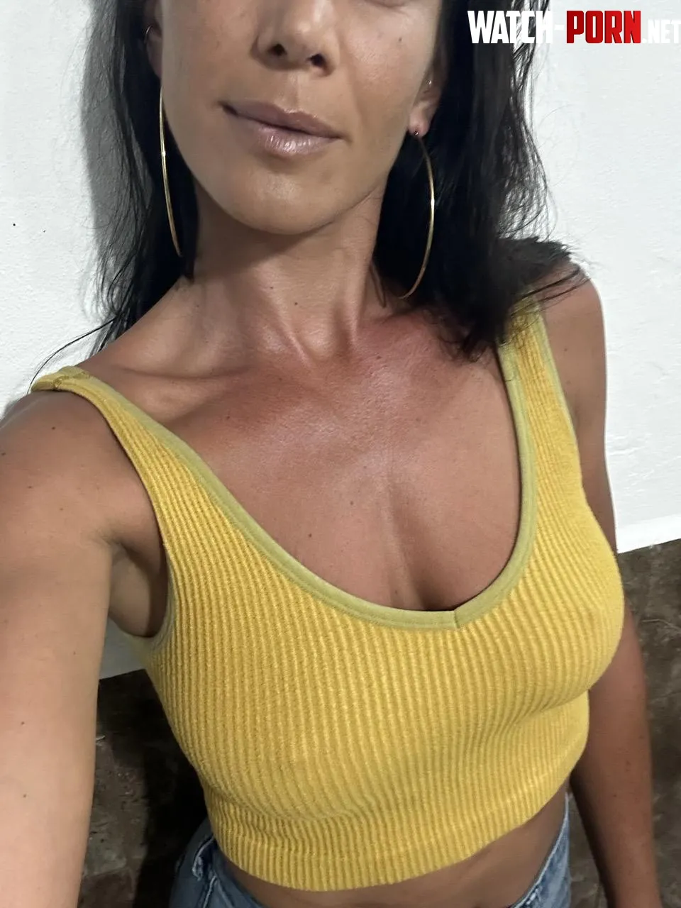 Love this little crop top by YourElleMar