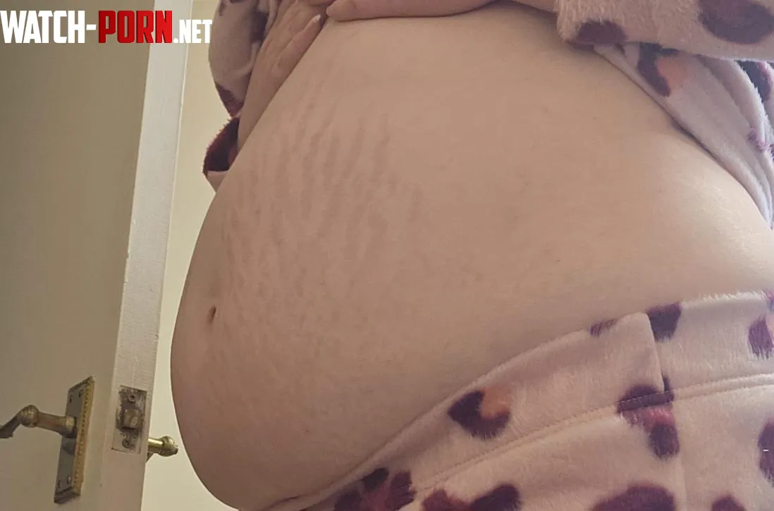 Anyone looking any content  by fat_babygirl