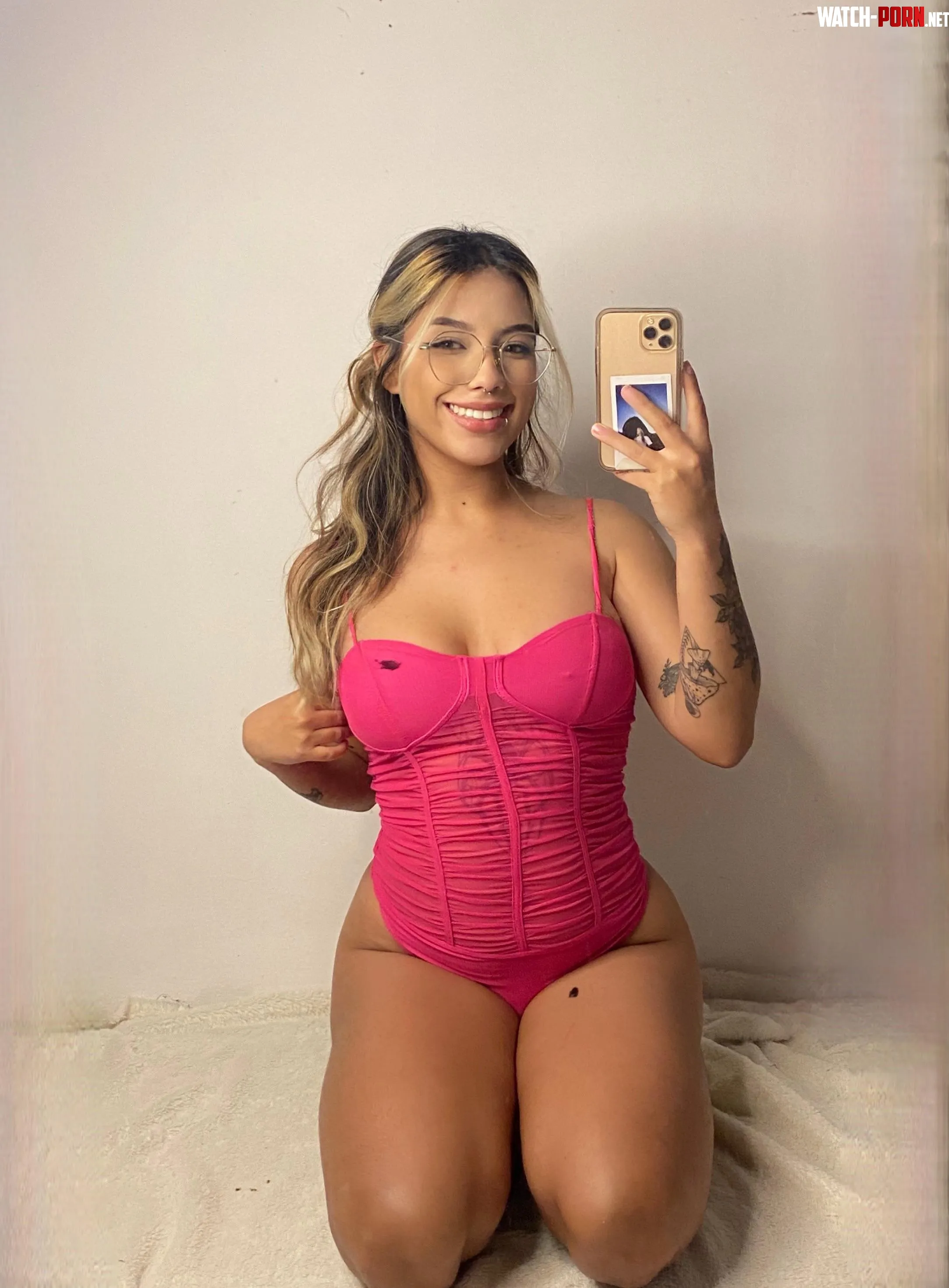 One piece suits feel tight and warm by PeachyyyyLuna