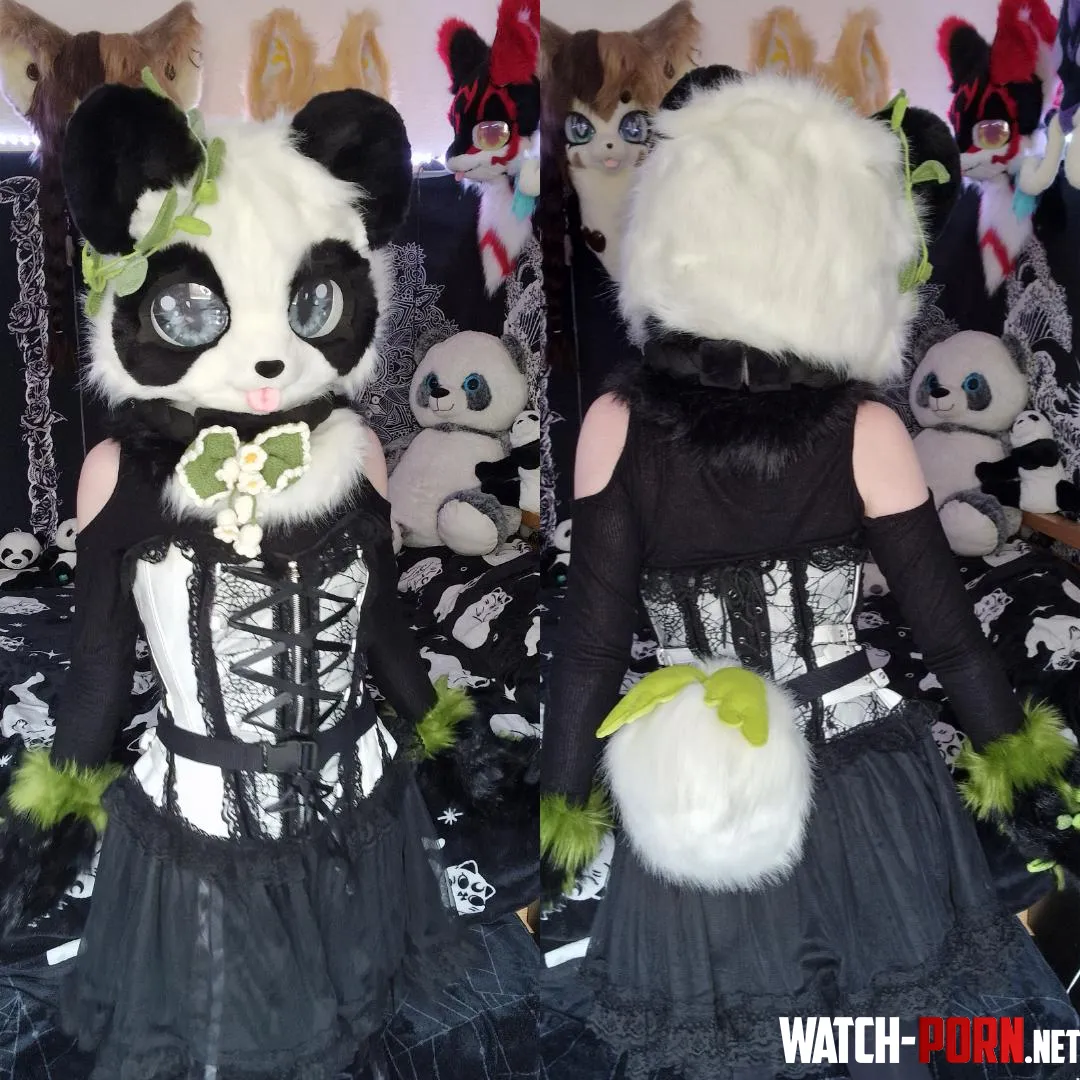 Do you like pandas  by Baileystarpup