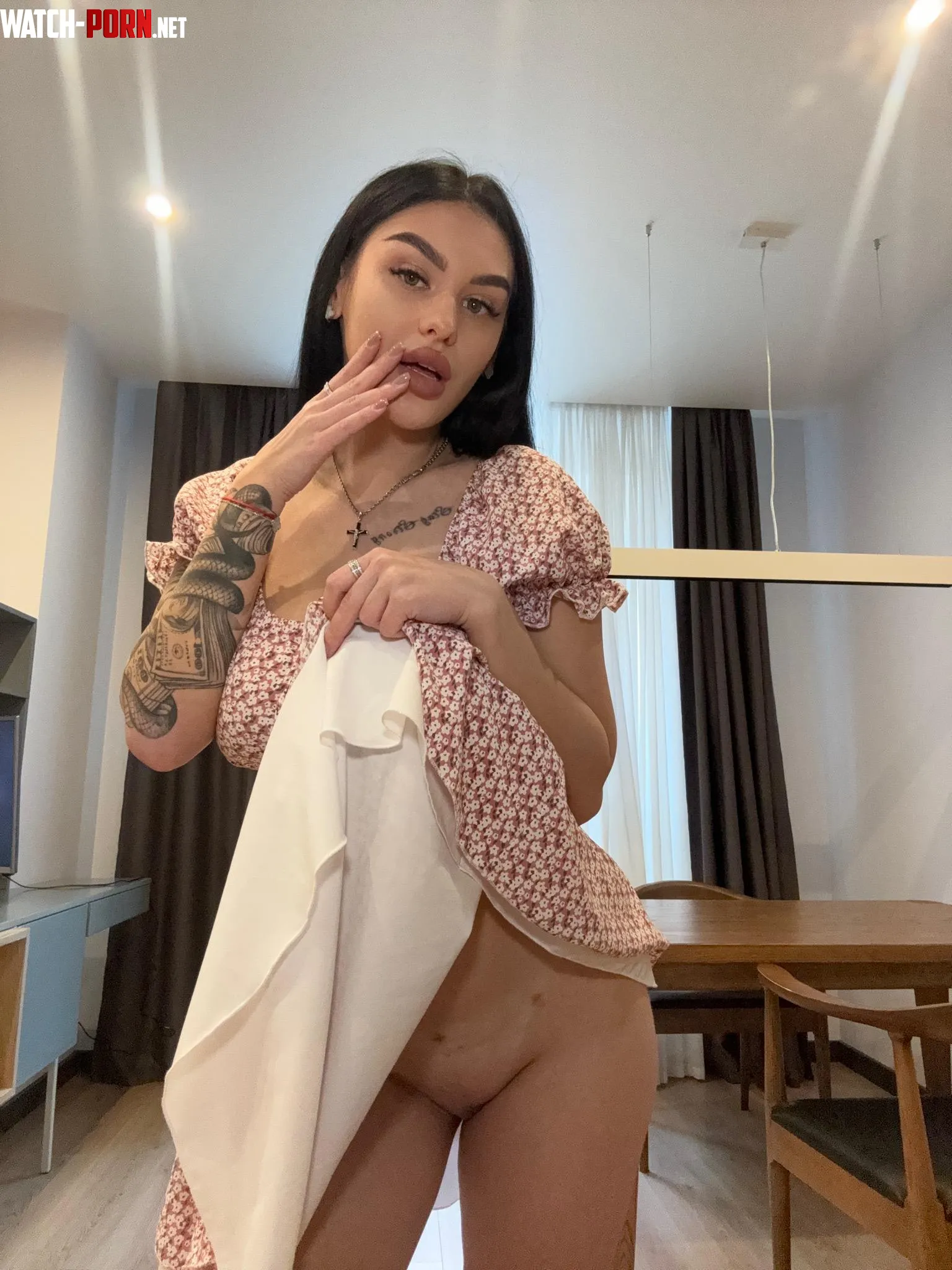 The thing my pussy loves most is a massage by visionsofangelz