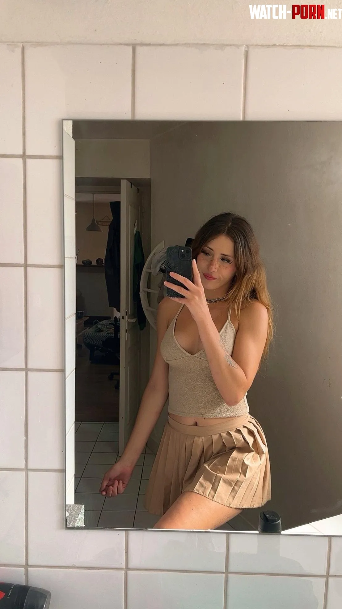 Mirror mirror by Girl_LoveSweet