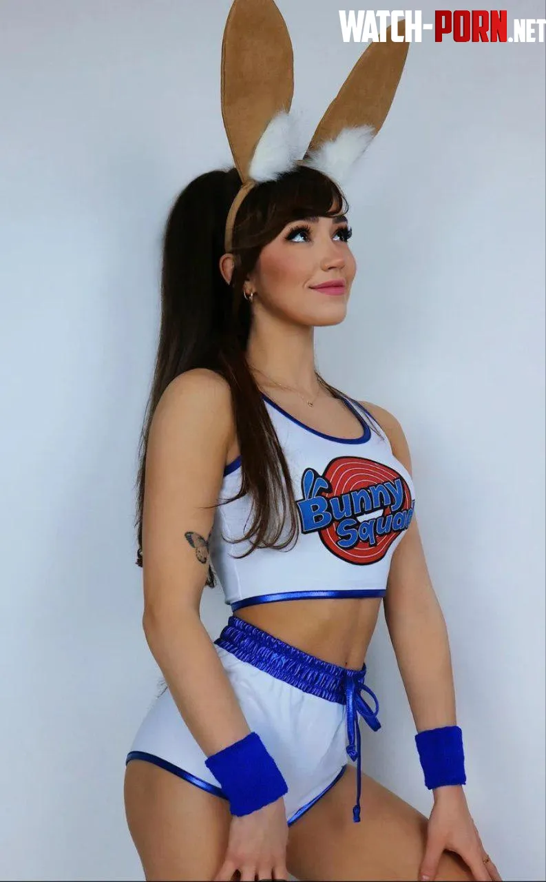 Thaliabree as Lola Bunny by thalias_mouth