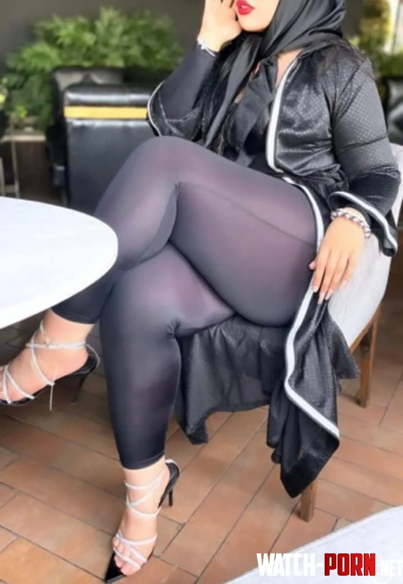 Thick arab here by LongConsideration697