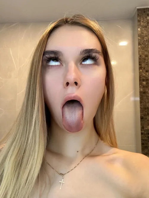 Thumbnail Ahegao Seduction: Tempting Offers | RealAhegao