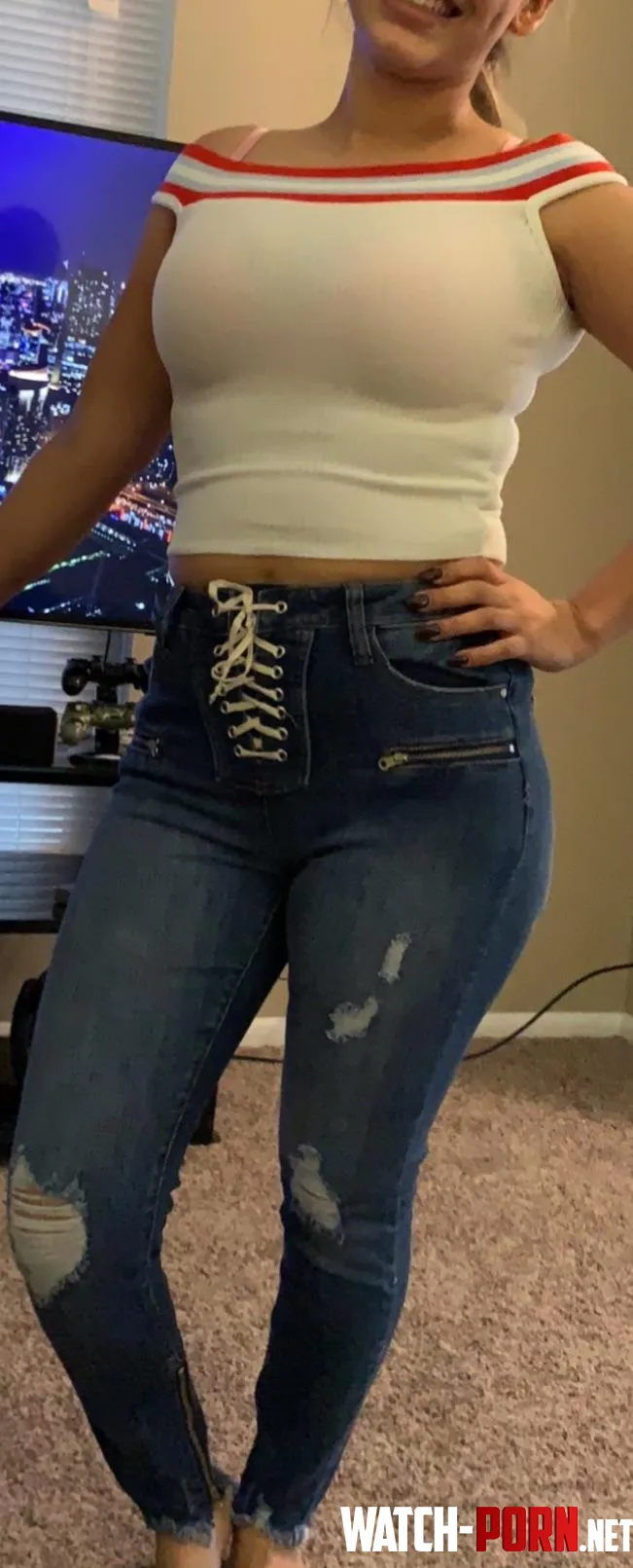 She need a big present by HTXCPL36