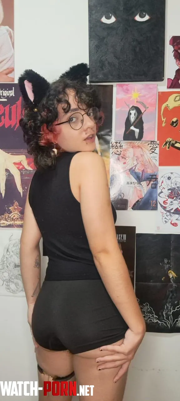 This kitty deserves a spank  by ashboypussy