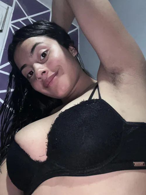Thumbnail Flaunting Natural Beauty: florcitamoro's Hairy Armpits Seduction