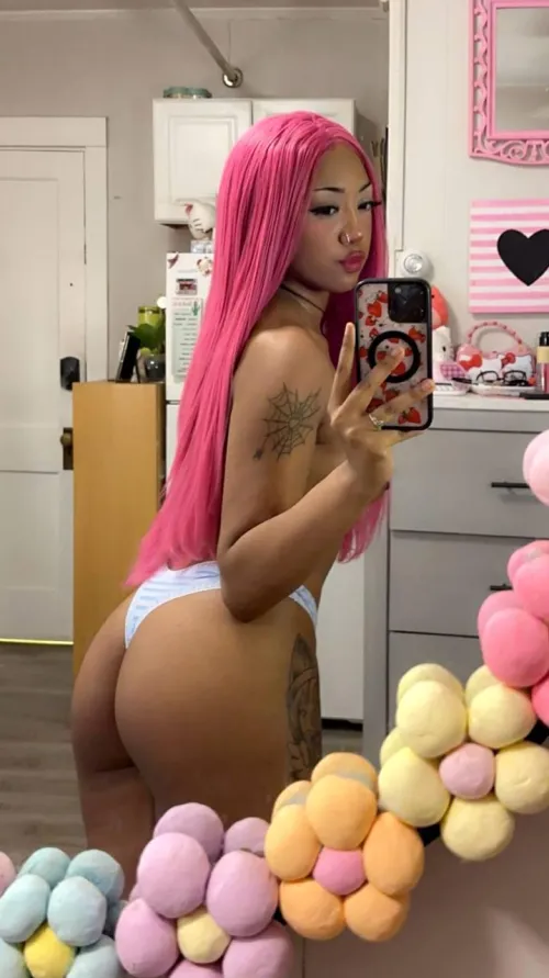 Thumbnail Mirror Selfie Magic: Explore My Alluring Rear | Miaownsyou4ever