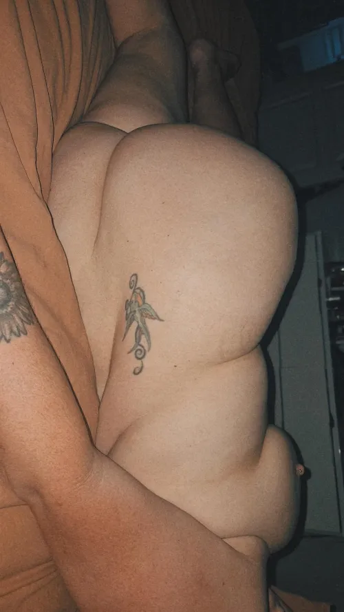 Thumbnail Explore Favorite Positions of Thick White Girls - Can You Guess? by BeckyStClair