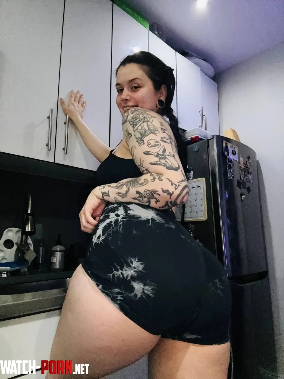 Imagine this fat ass smothering your cock by NOMADTVS