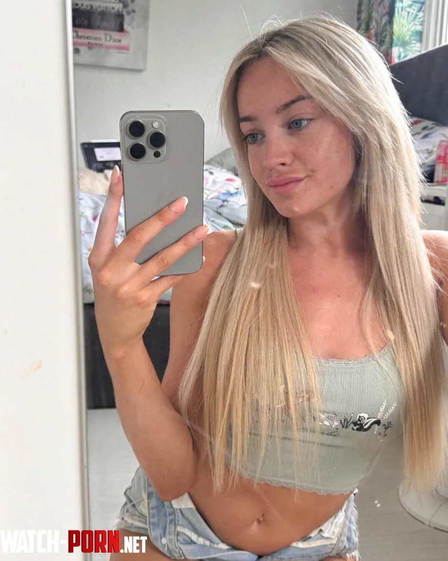 Crop top dont stop by Scarletteee1
