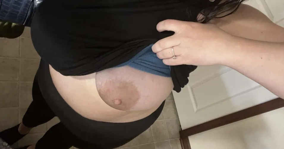 Thumbnail lilahxxpearl Tempts with 'Titty for U' - A BBW_Chubby Special