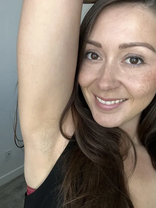 Thumbnail Exploring Armpit Fetishes: Where You Want to Put Your Face by Persuasive_Pussy