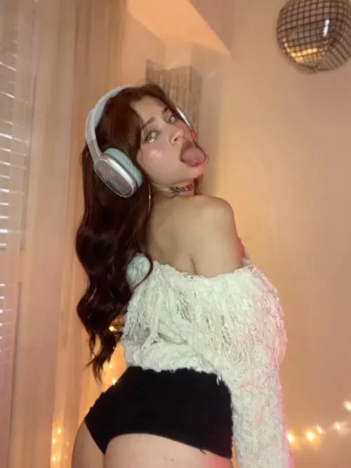 Thumbnail Come put it in my mouth by itsxChloee
