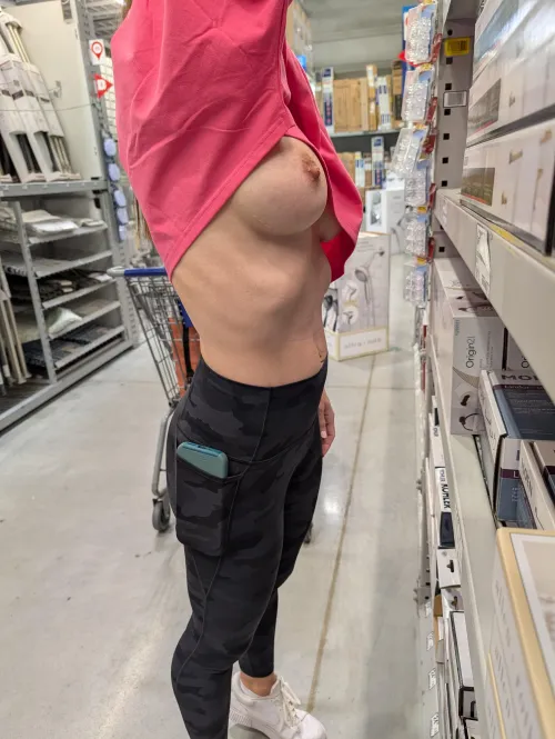 Thumbnail Fun Crop Top Adventures: Captain_5's Stylish Flair | FlashingGirls