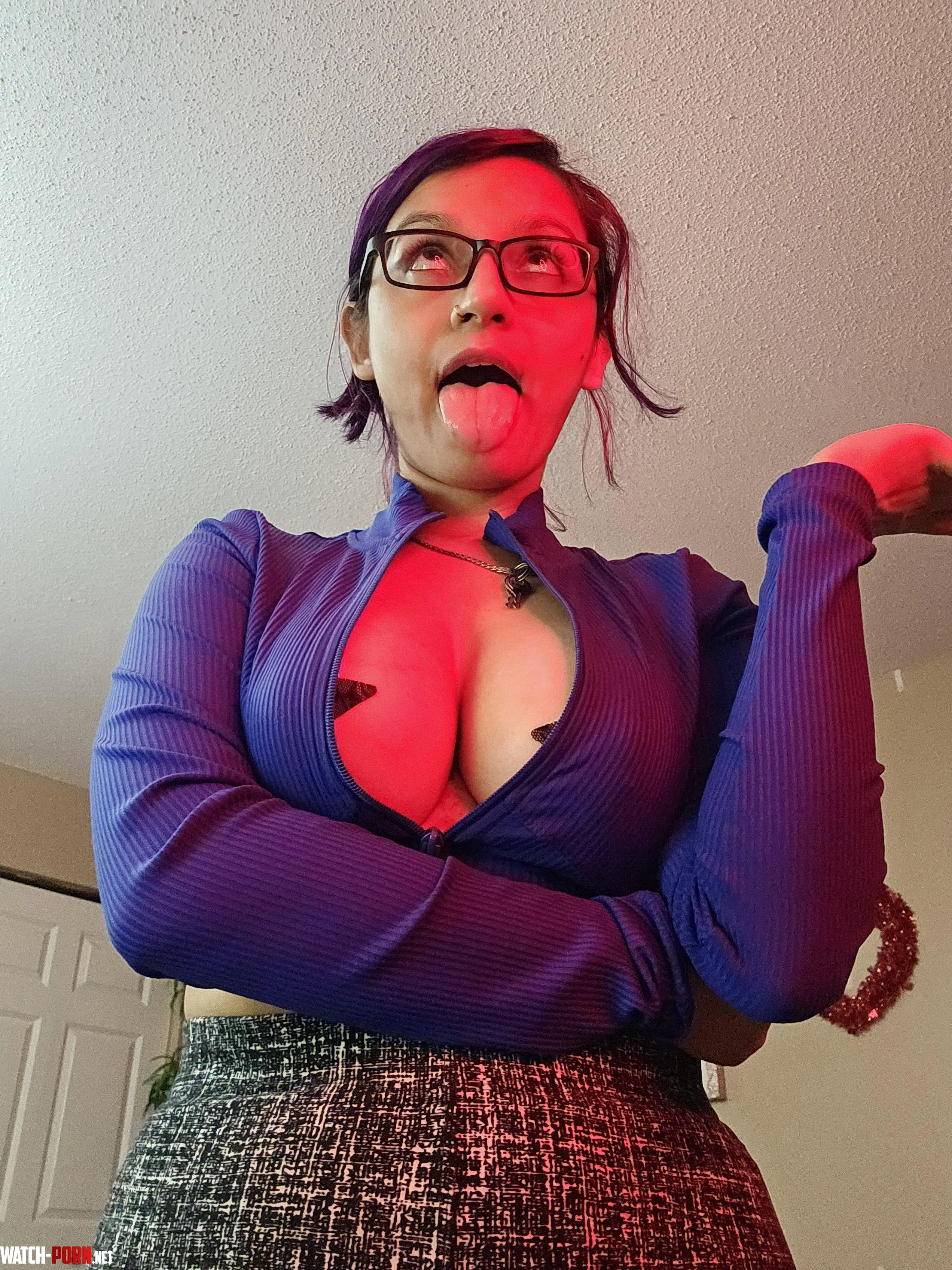 Master my tongue is here to please you by goddess_rarity1