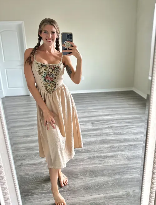 Thumbnail Clothed but Still Cute: F35 Unveiled by FitMommy89 in Milfie