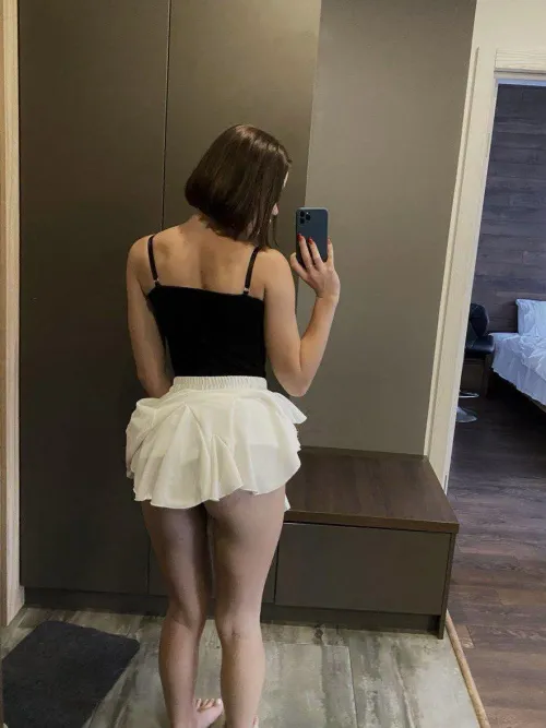 Thumbnail sidekicksammy: Feeling Frisky with a Sensual Selfie in MirrorSelfie