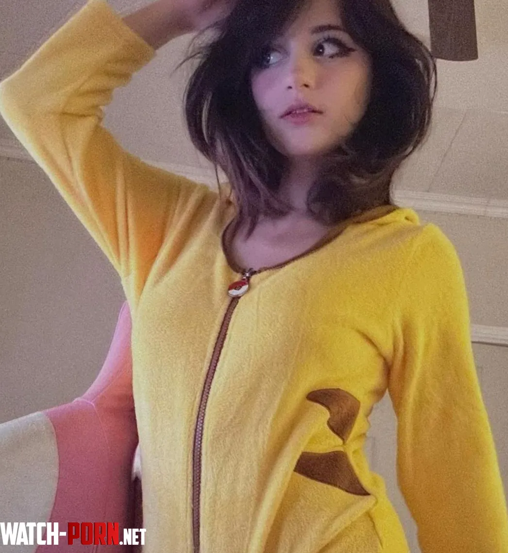 Pika Pika  by PeachGlowstar