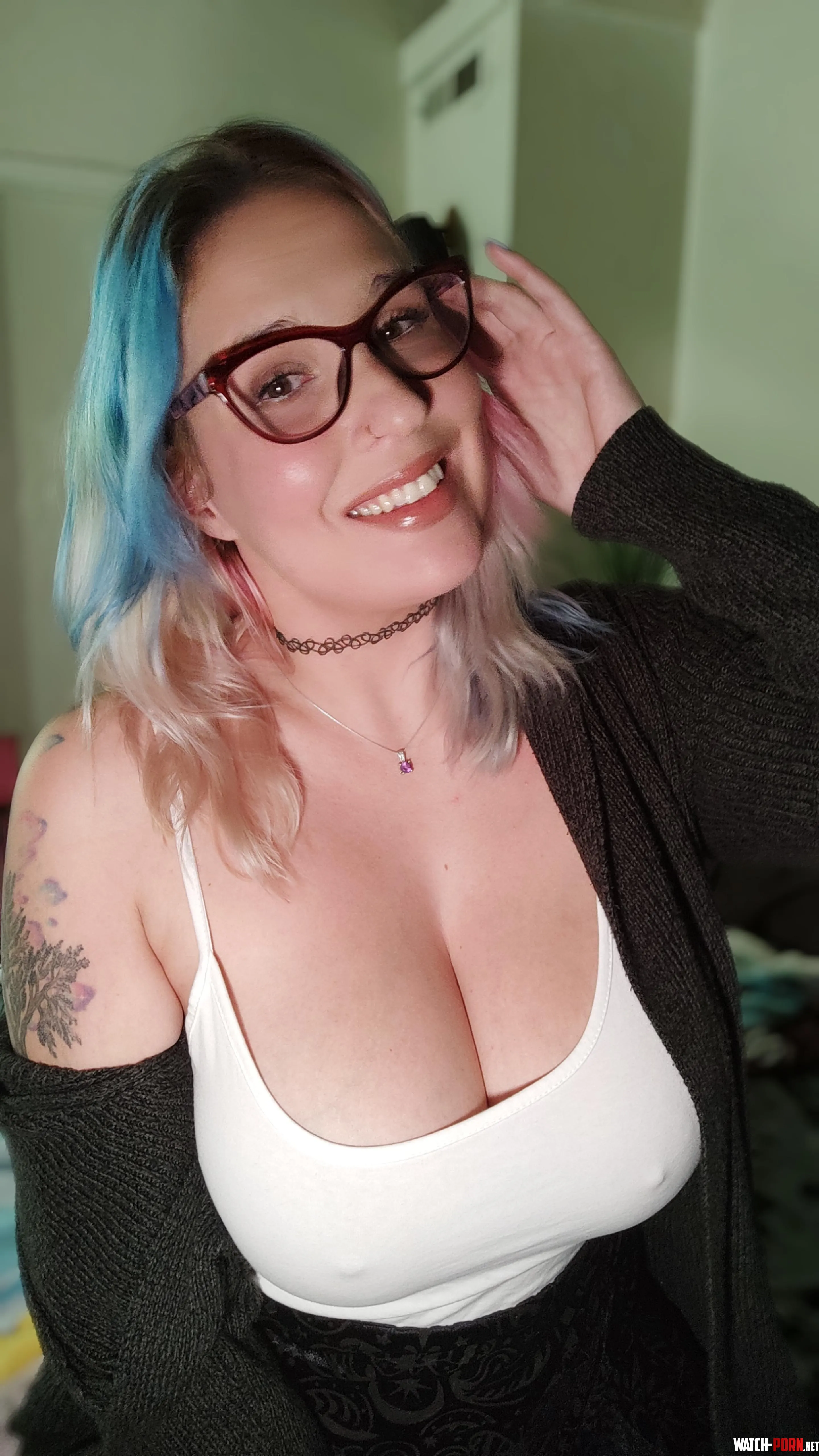 Thick girls fuck better by Sarothica69