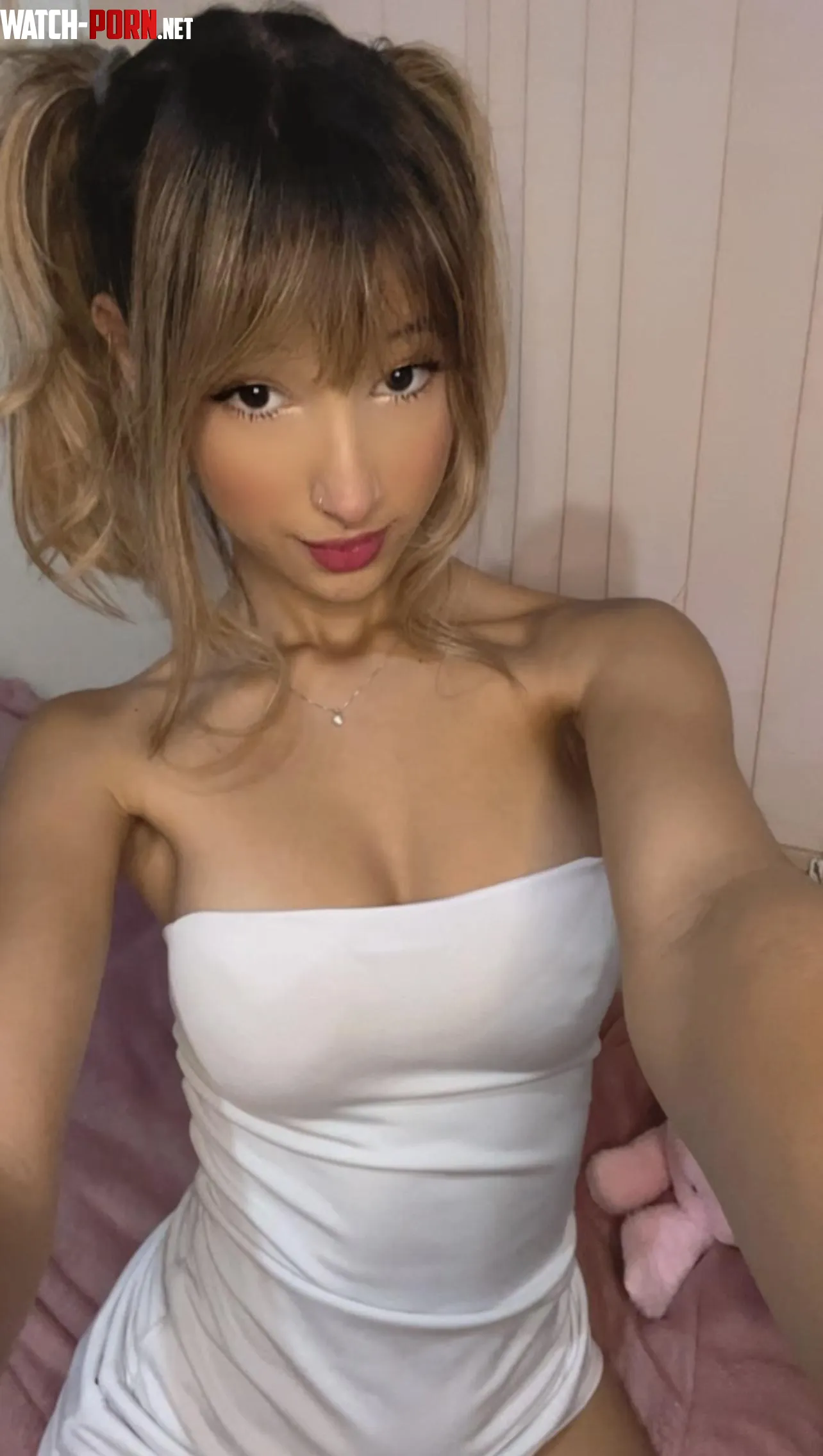 preparing to go out with the girls by FFawn_Bellas