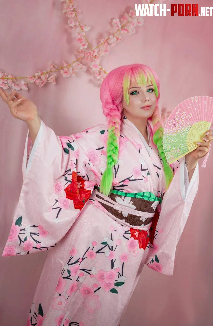 Mitsuri Kanroji cosplay by Kuroitsune  by Kuroxkitsune