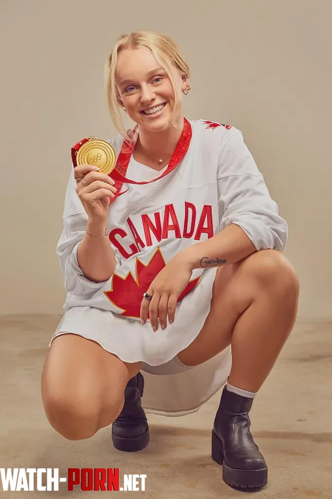 Emma Maltais by Packaryammy