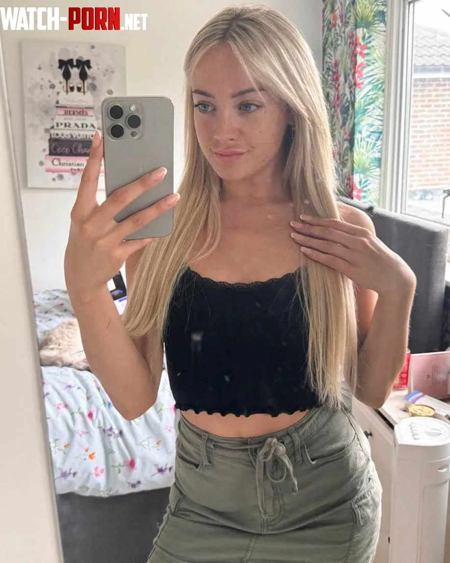 Cute in this top by Scarletteee1
