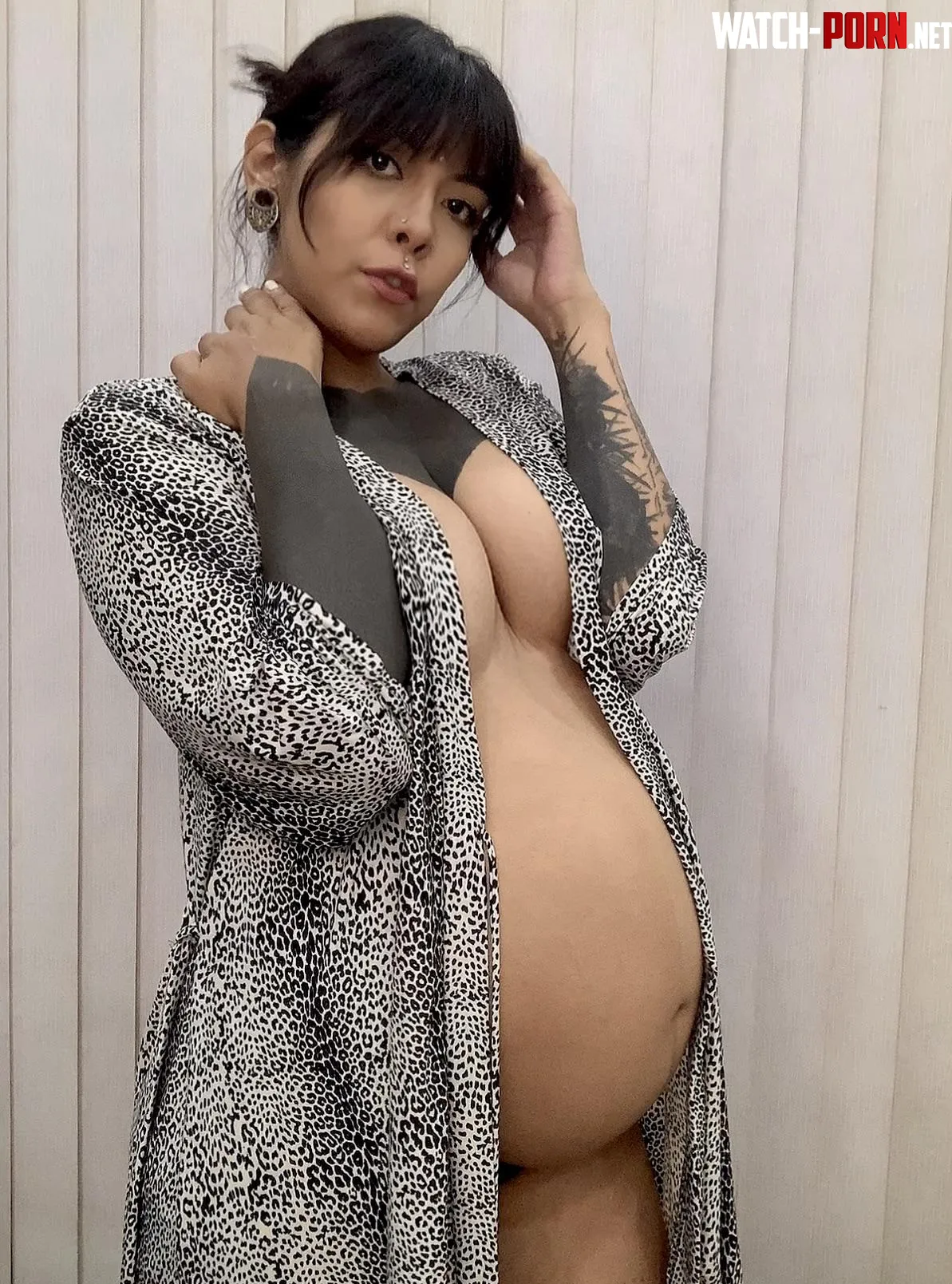 38 weeks pregnant Would you smash by ErotiqueFaith