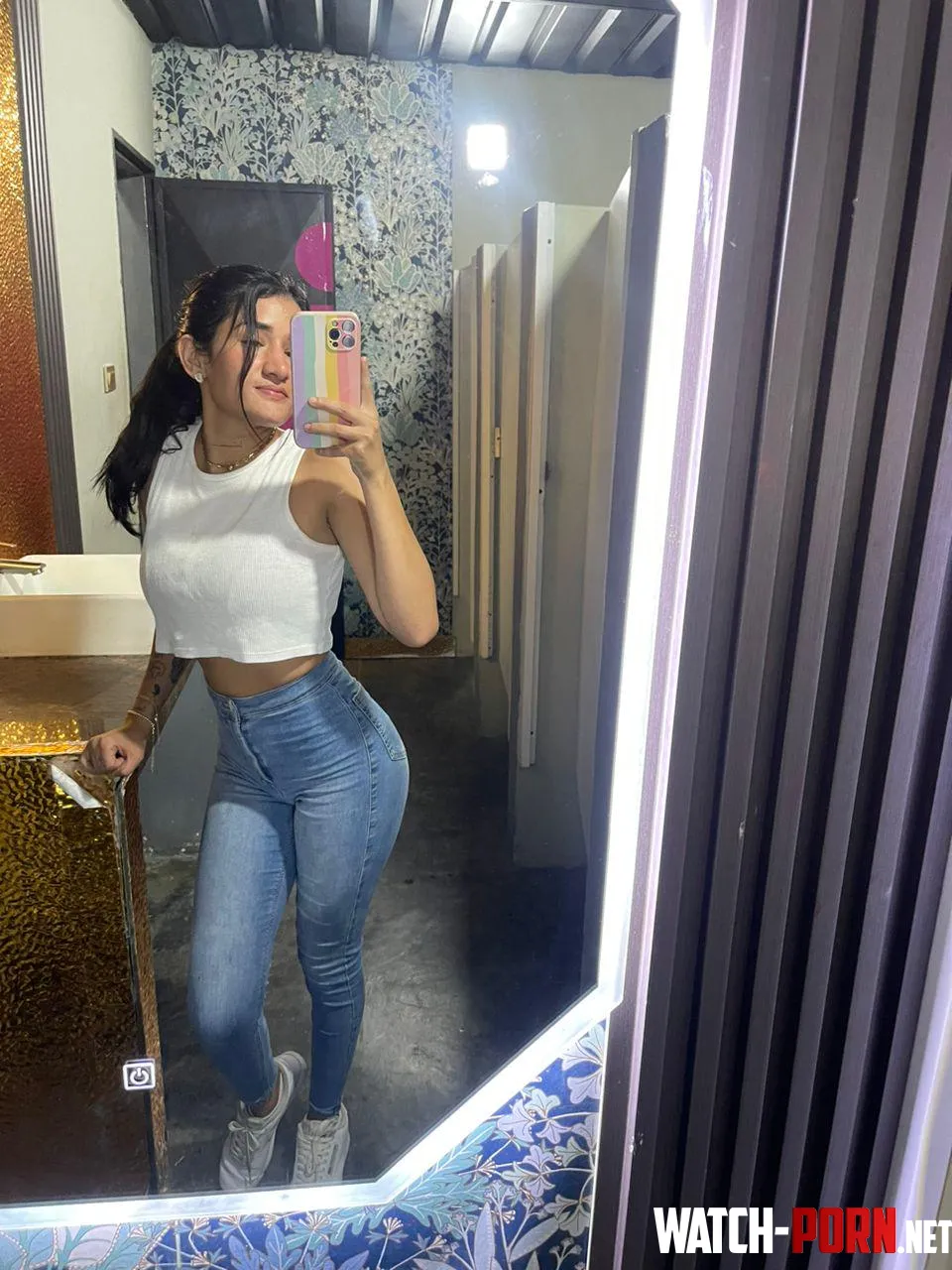 I dont know if this croptop fit me good  by missqueencat