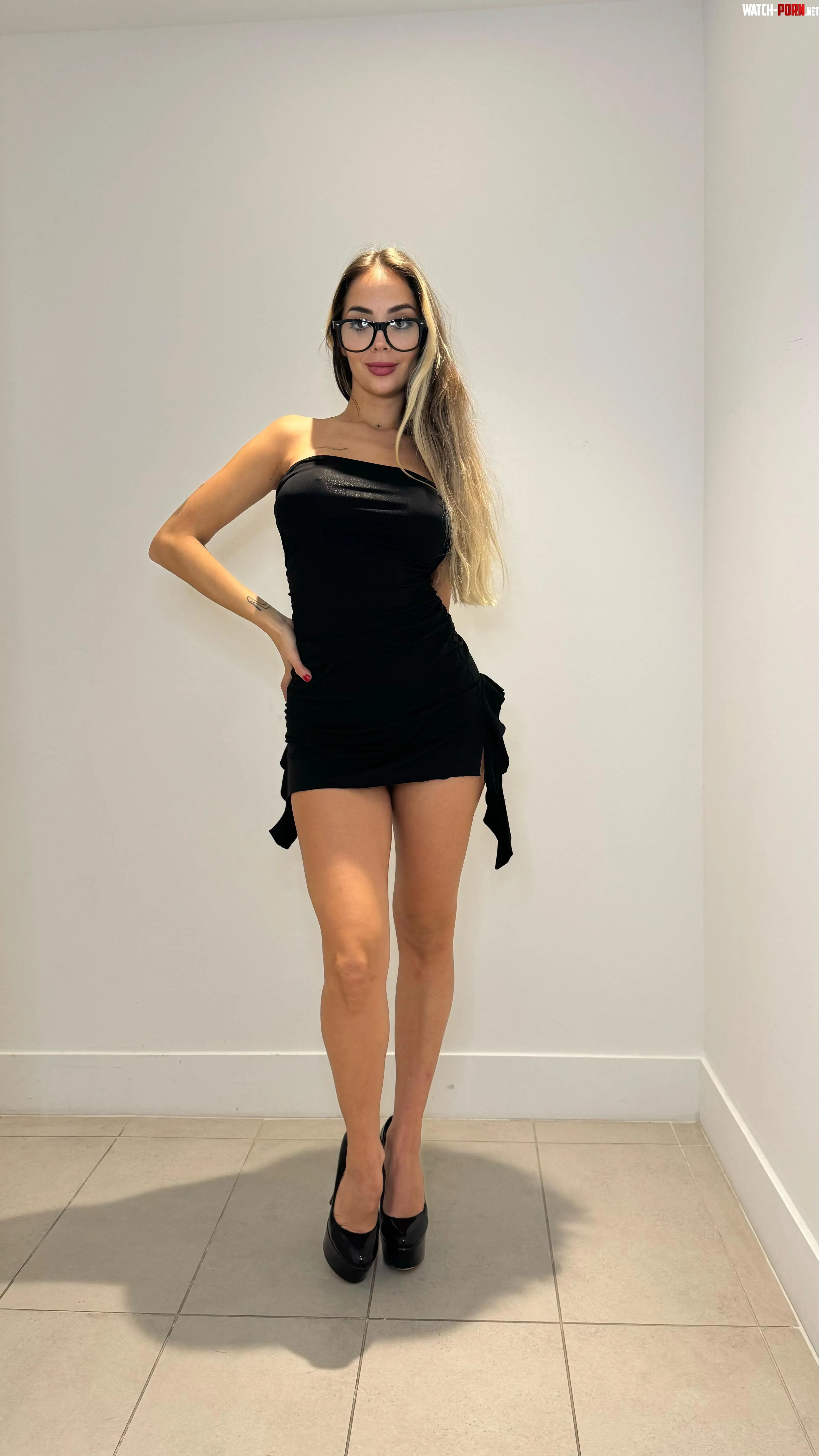 Almost ready for the office today by juicy__pink__peachy