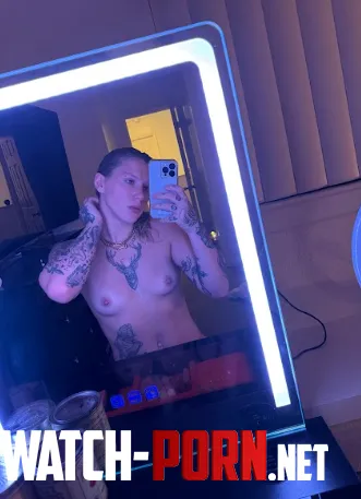 Say hii to my tiny tits  by FrightfullyOceanxa