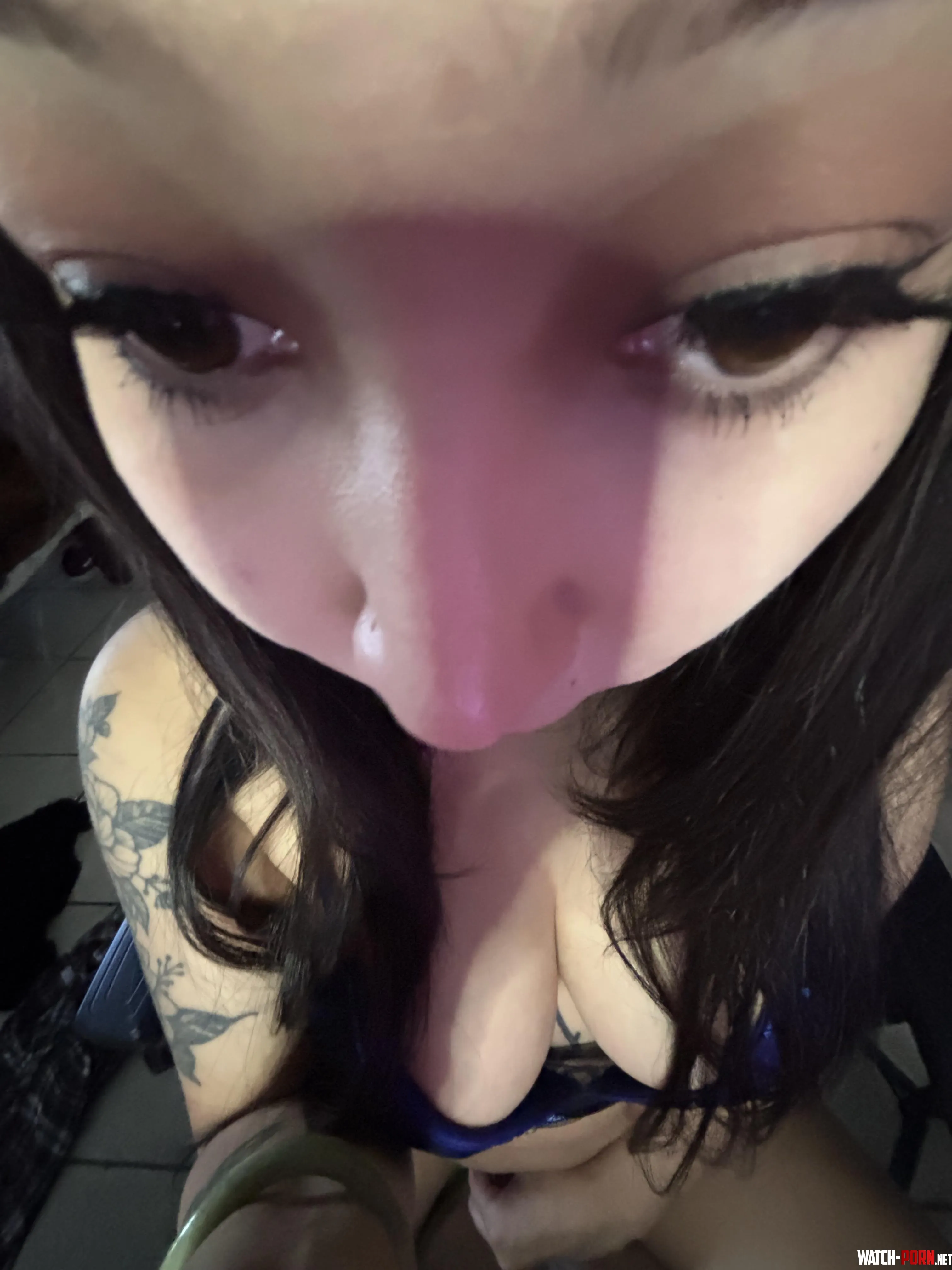 do you like weird bitches w big tits  by etherealhazy