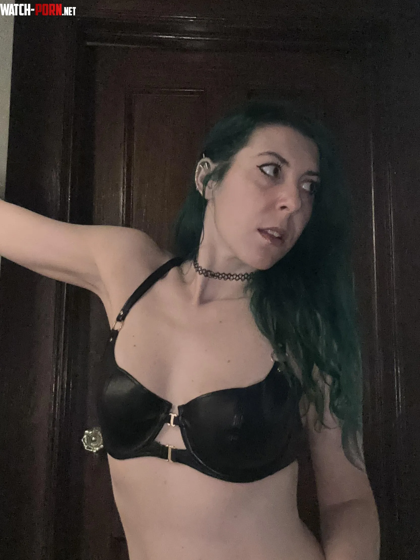 Cute alt in leather by sirenskiss3