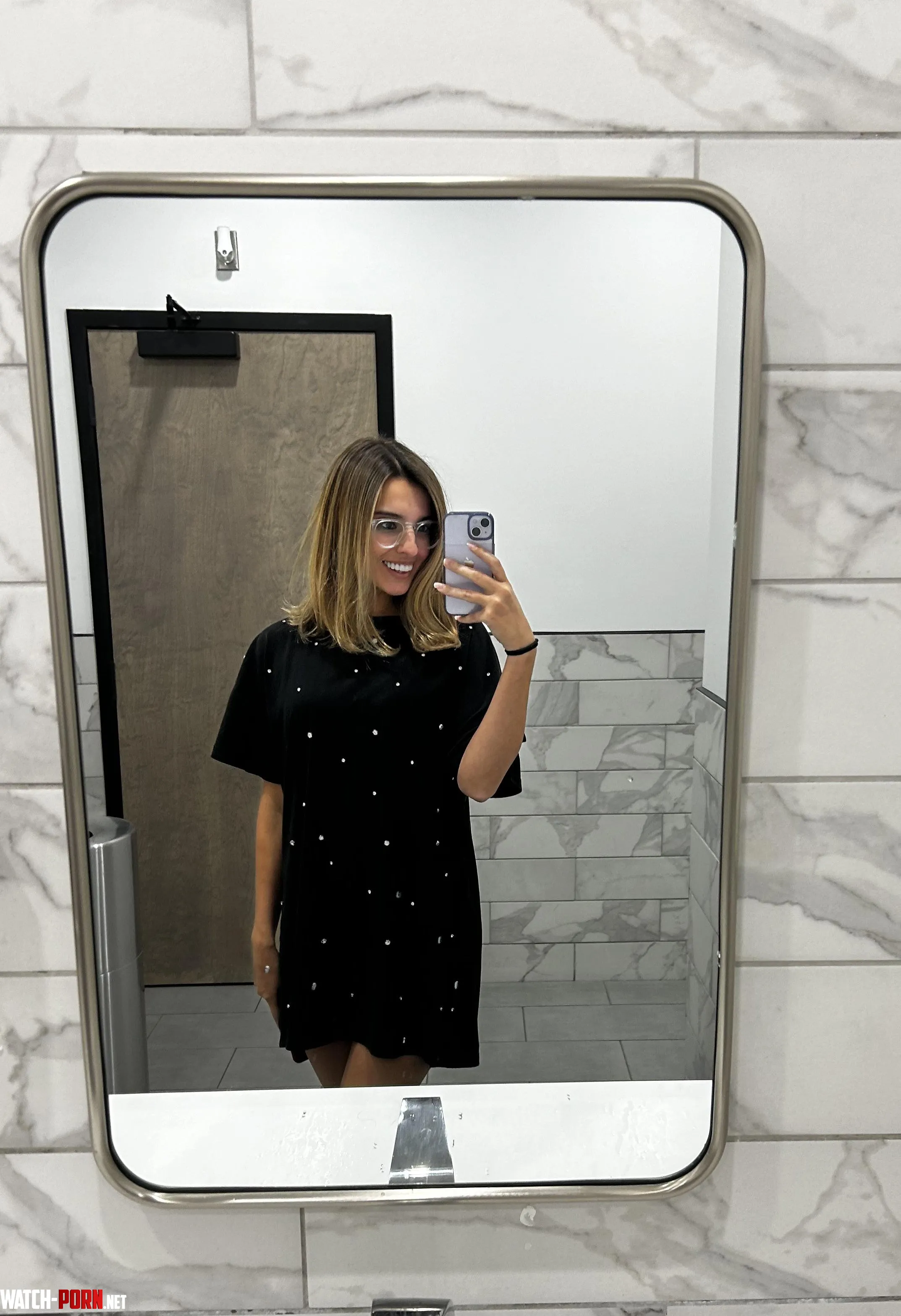 New hair selfie by nadiaxknox