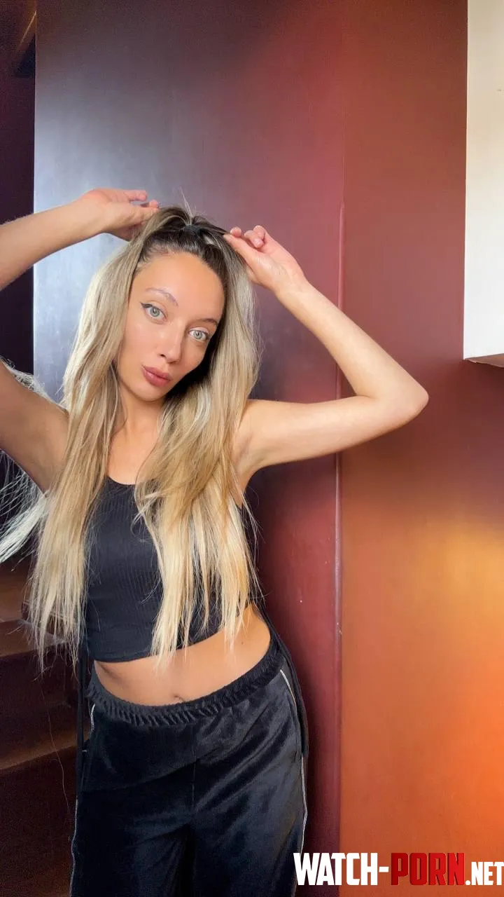 feeling myself tonight by bellaerayy
