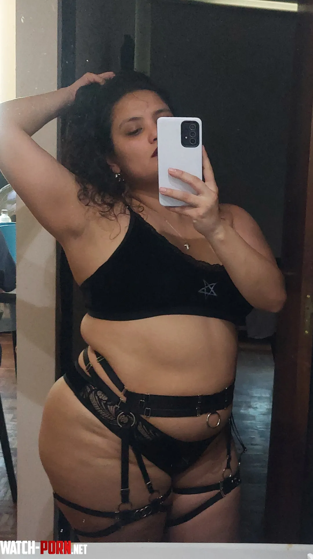 Chubby girls look much prettier with garters on by EmmaHelenn