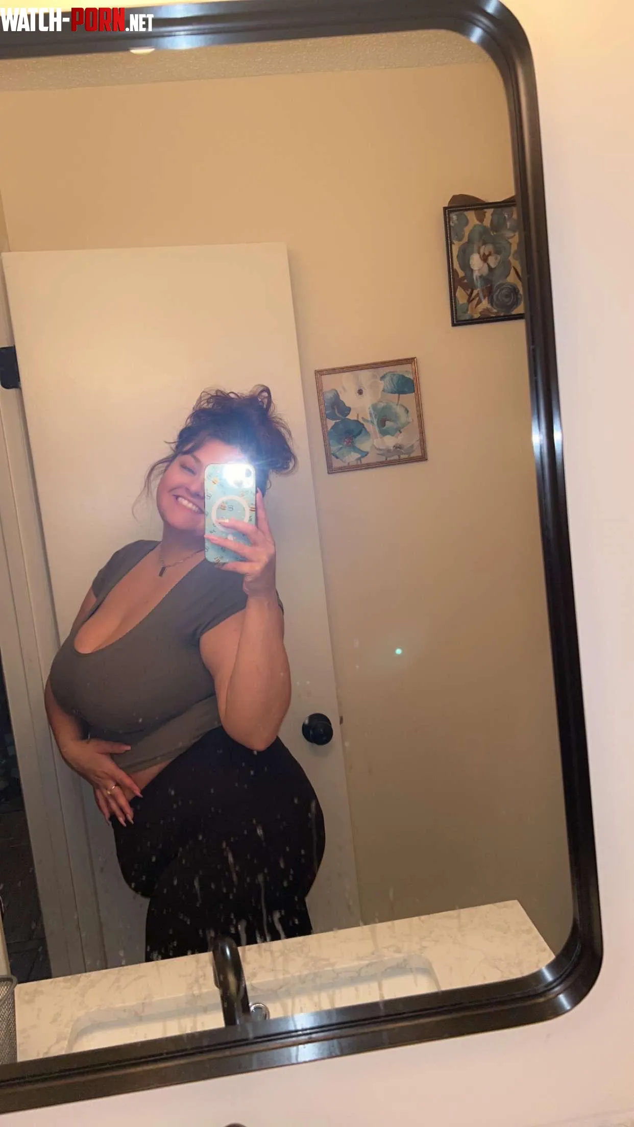 I love being curvy by Bigtits46306