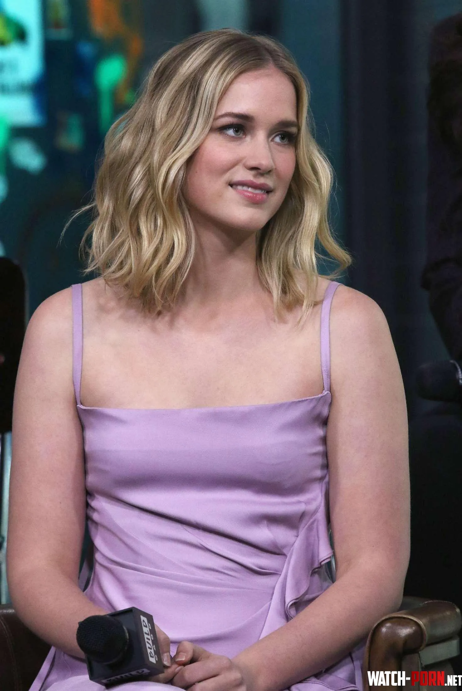 Elizabeth Lail by CuckForDomme