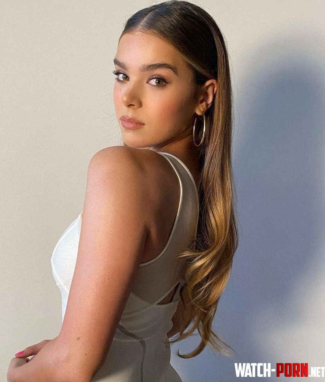 Hailee Steinfeld by James007BondUK