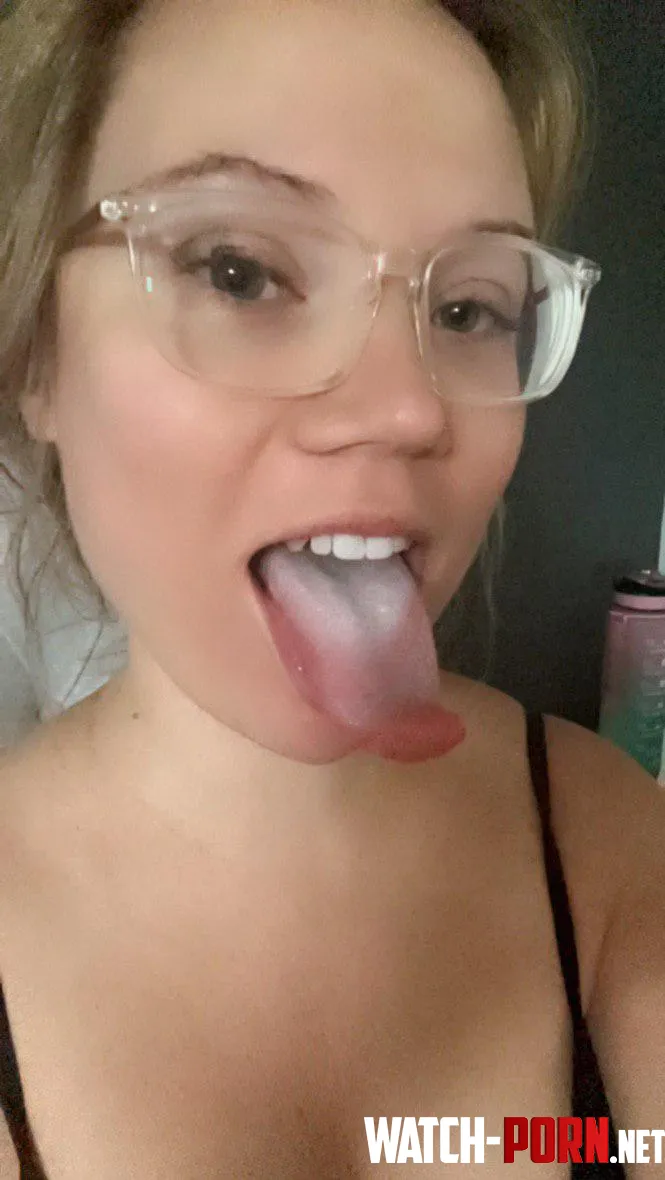 Some people stick to words I stick to my tongue  by jennyahegaoblonde
