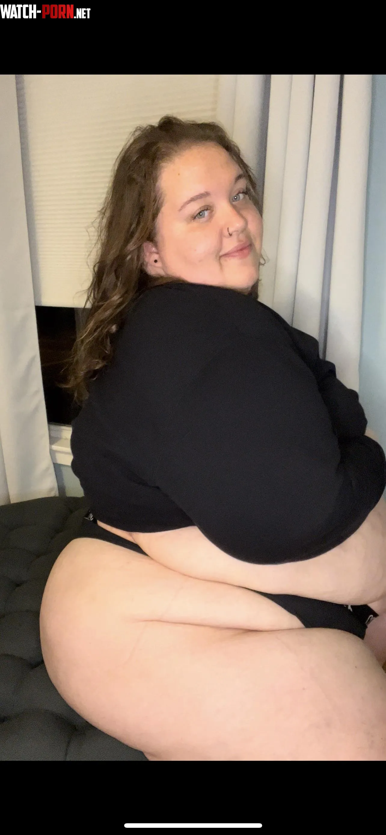 Pretty face and a big ass what more do you want by Every_Jelly_7497