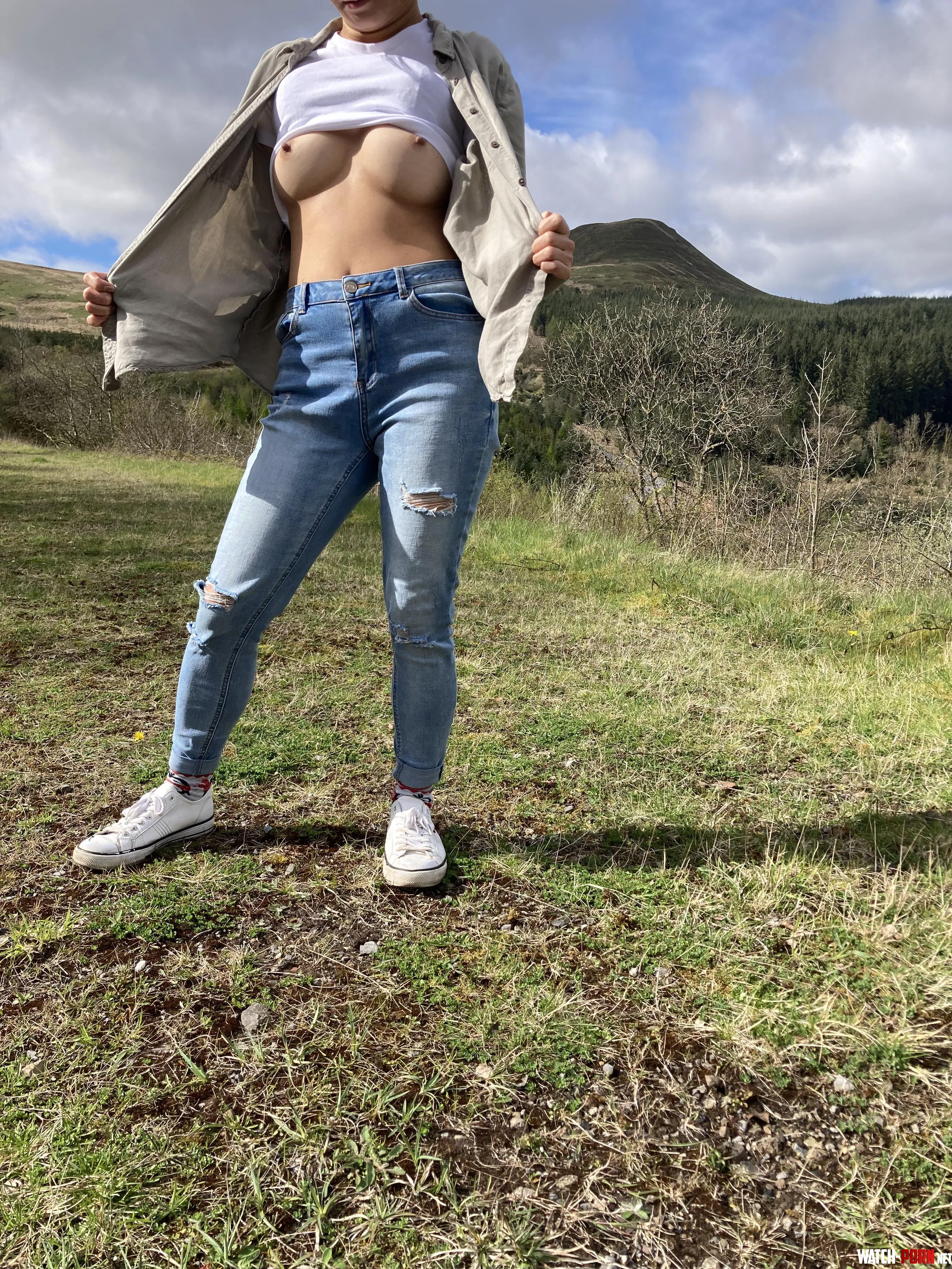 Pre hike flash  by PetiteAsianTravels